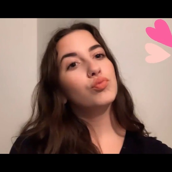 Meet your Posher, Paetyn - Picture 1 of 1